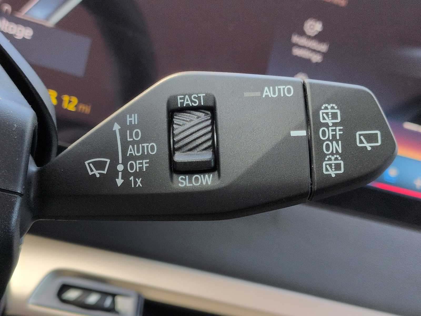 Thumbnail: 2026 BMW iX - 27