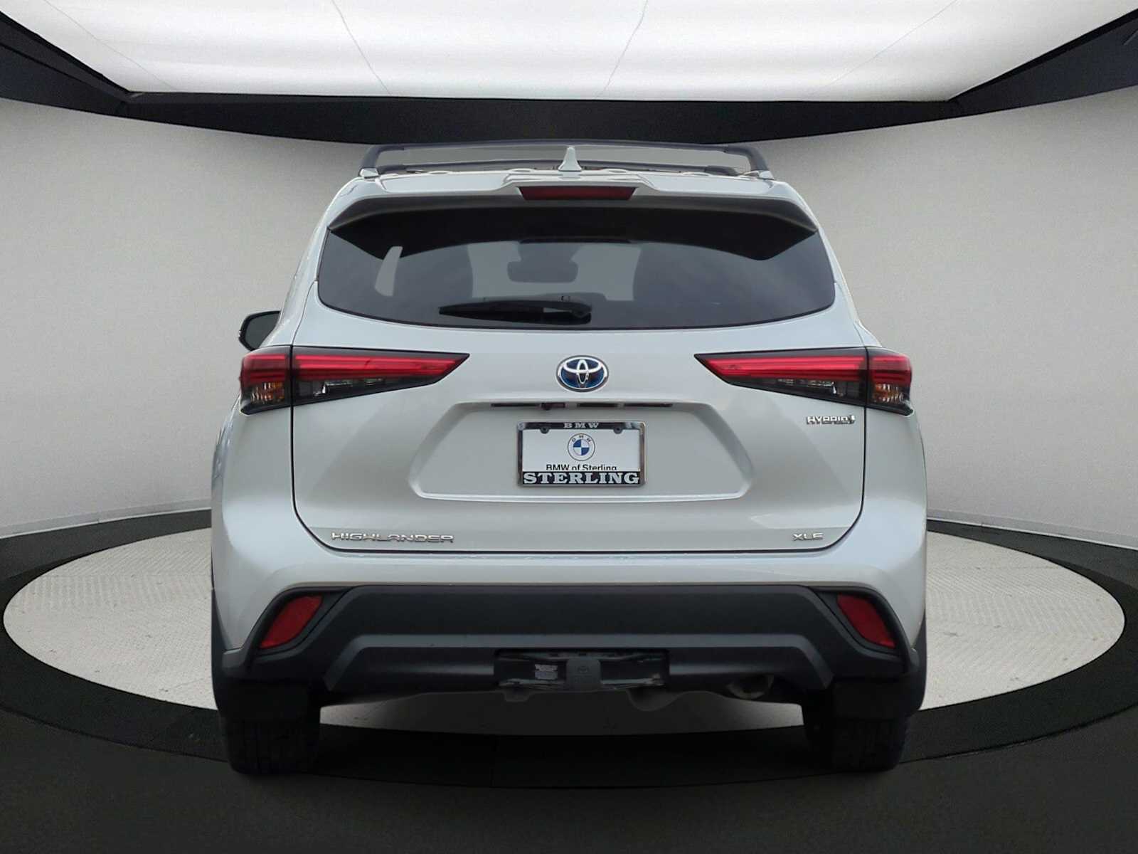 Thumbnail: 2022 Toyota Highlander - 7