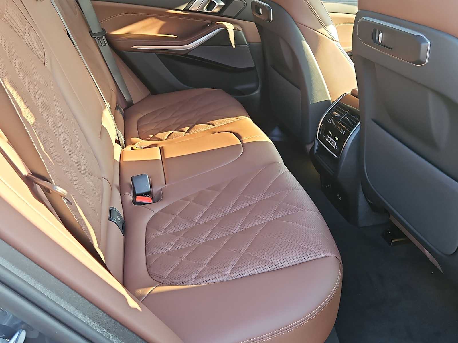 Thumbnail: 2026 BMW X5 - 18