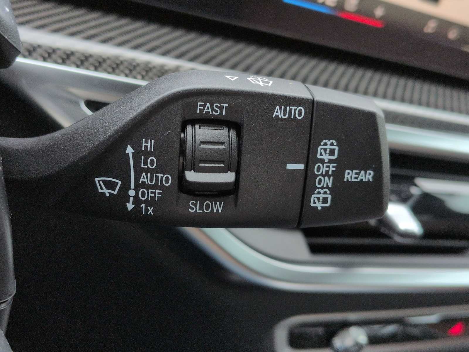 Thumbnail: 2026 BMW X5 - 28