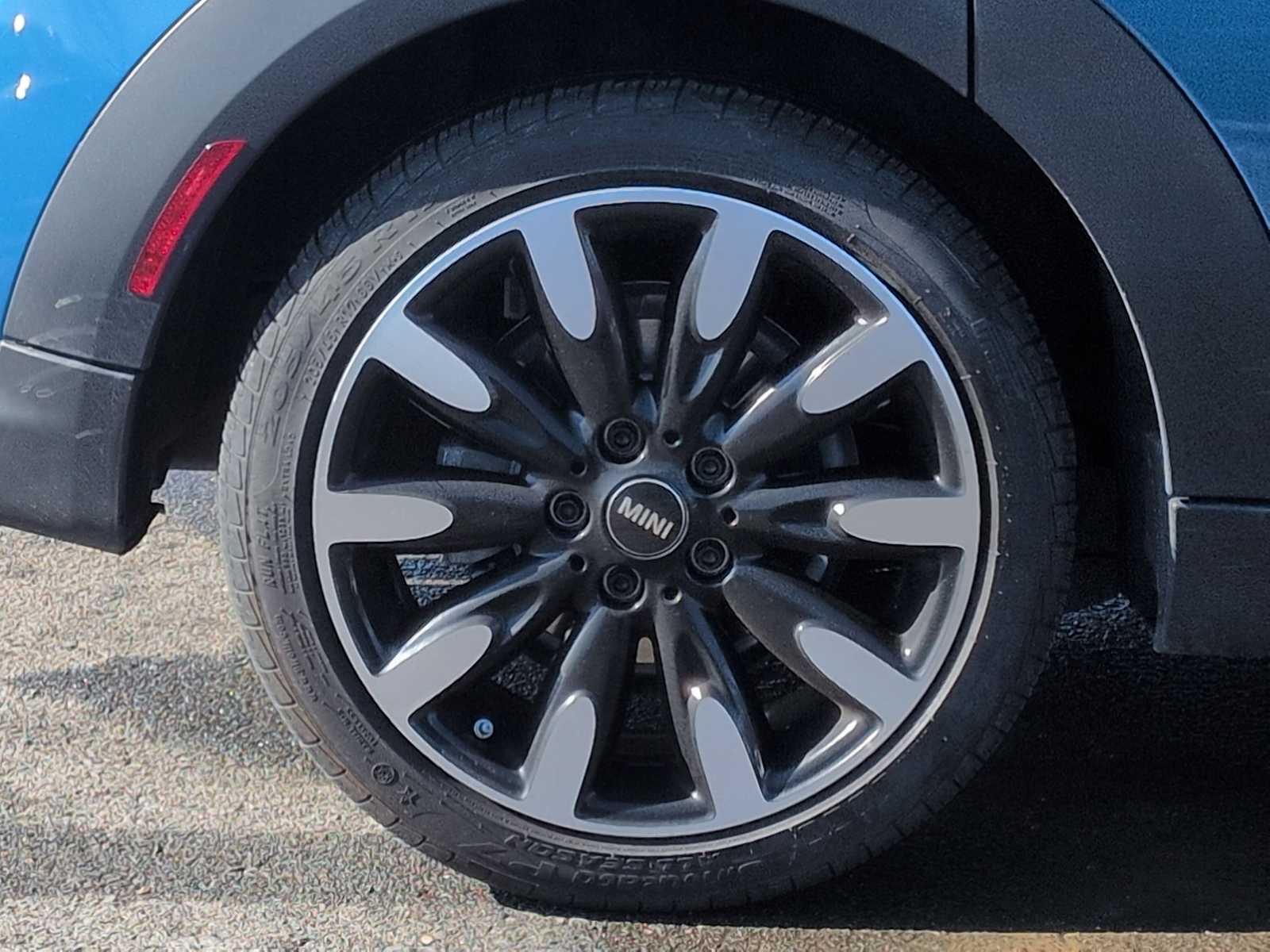 Thumbnail: 2023 MINI Cooper Hardtop - 14