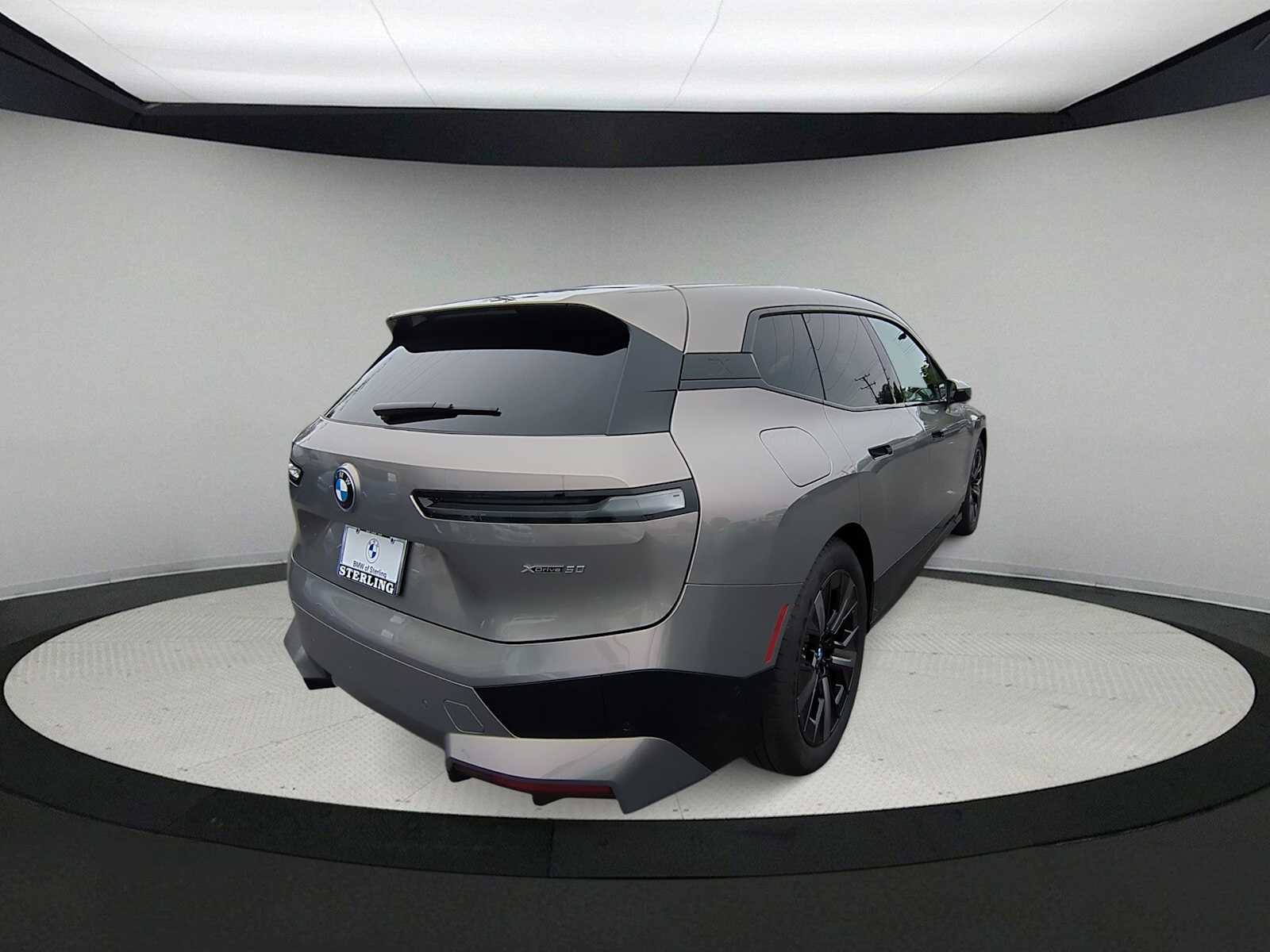 Thumbnail: 2025 BMW iX - 8