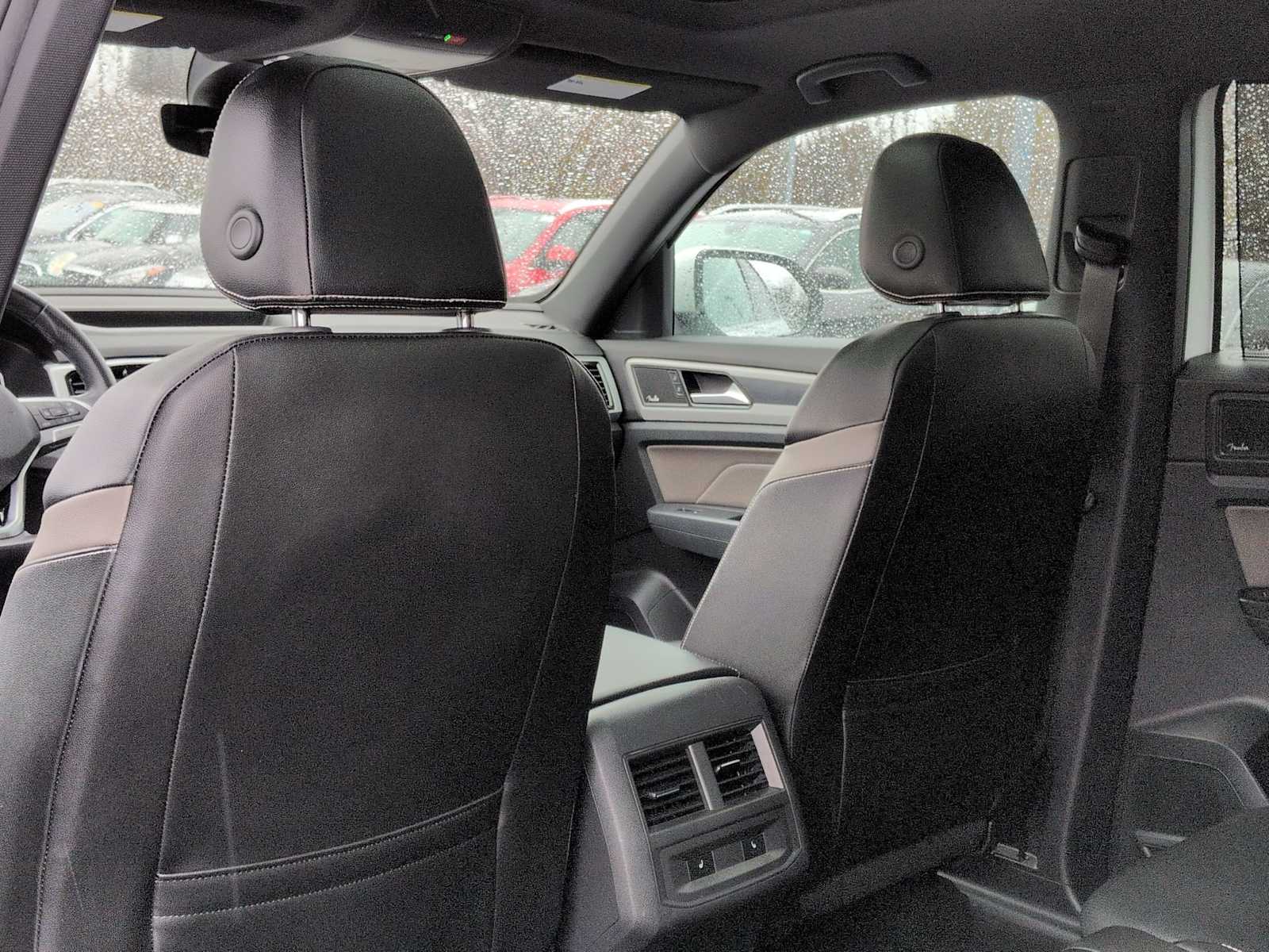 Thumbnail: 2021 Volkswagen Atlas - 19