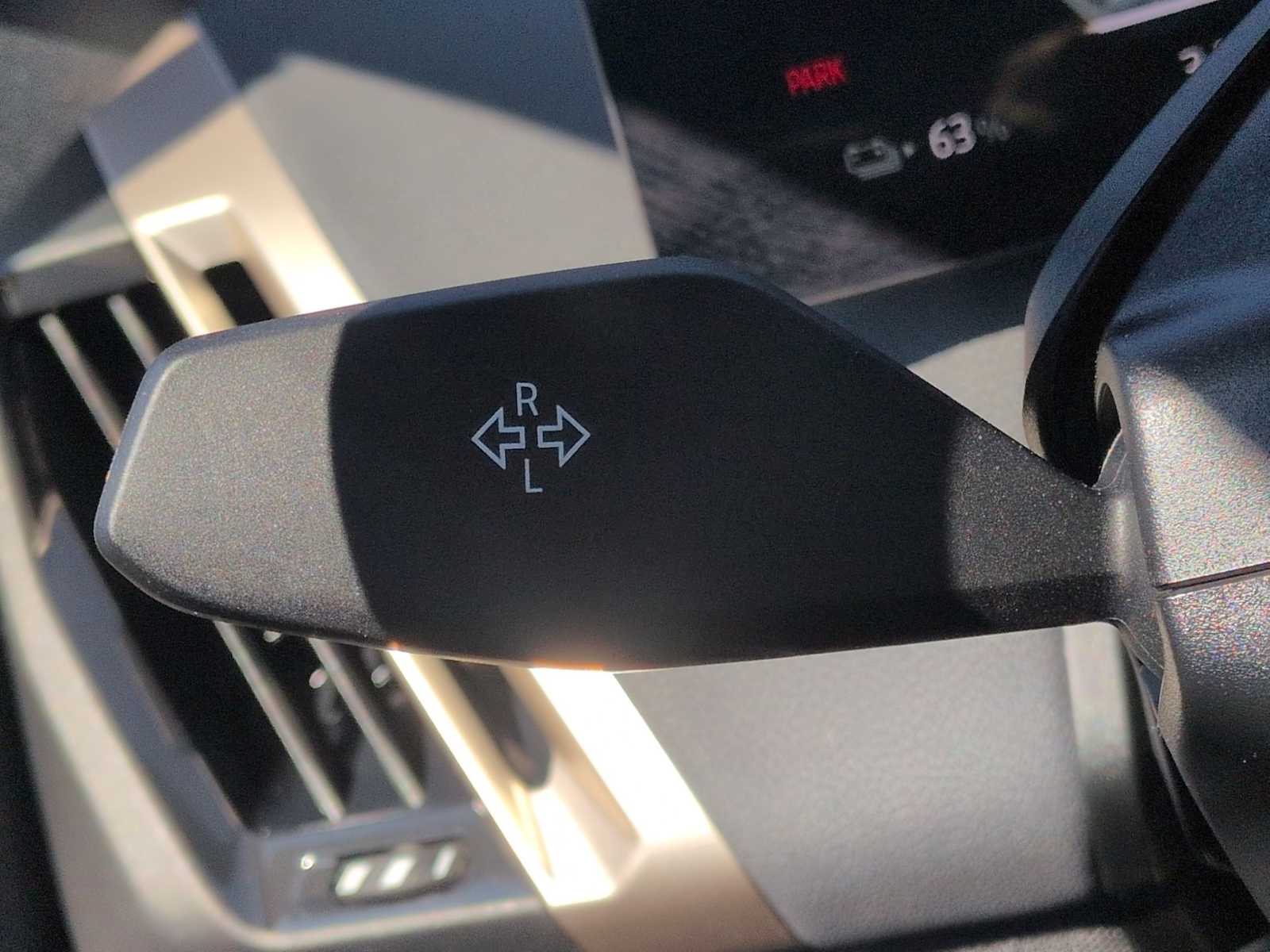 Thumbnail: 2024 BMW iX - 28