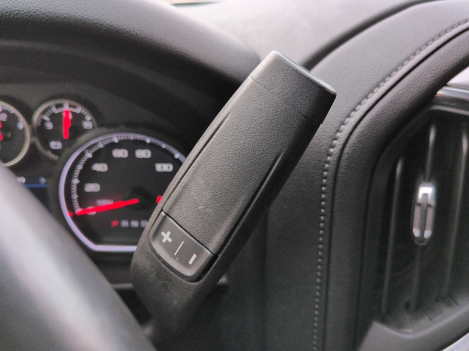 Thumbnail: 2021 Chevrolet Silverado 1500 - 32