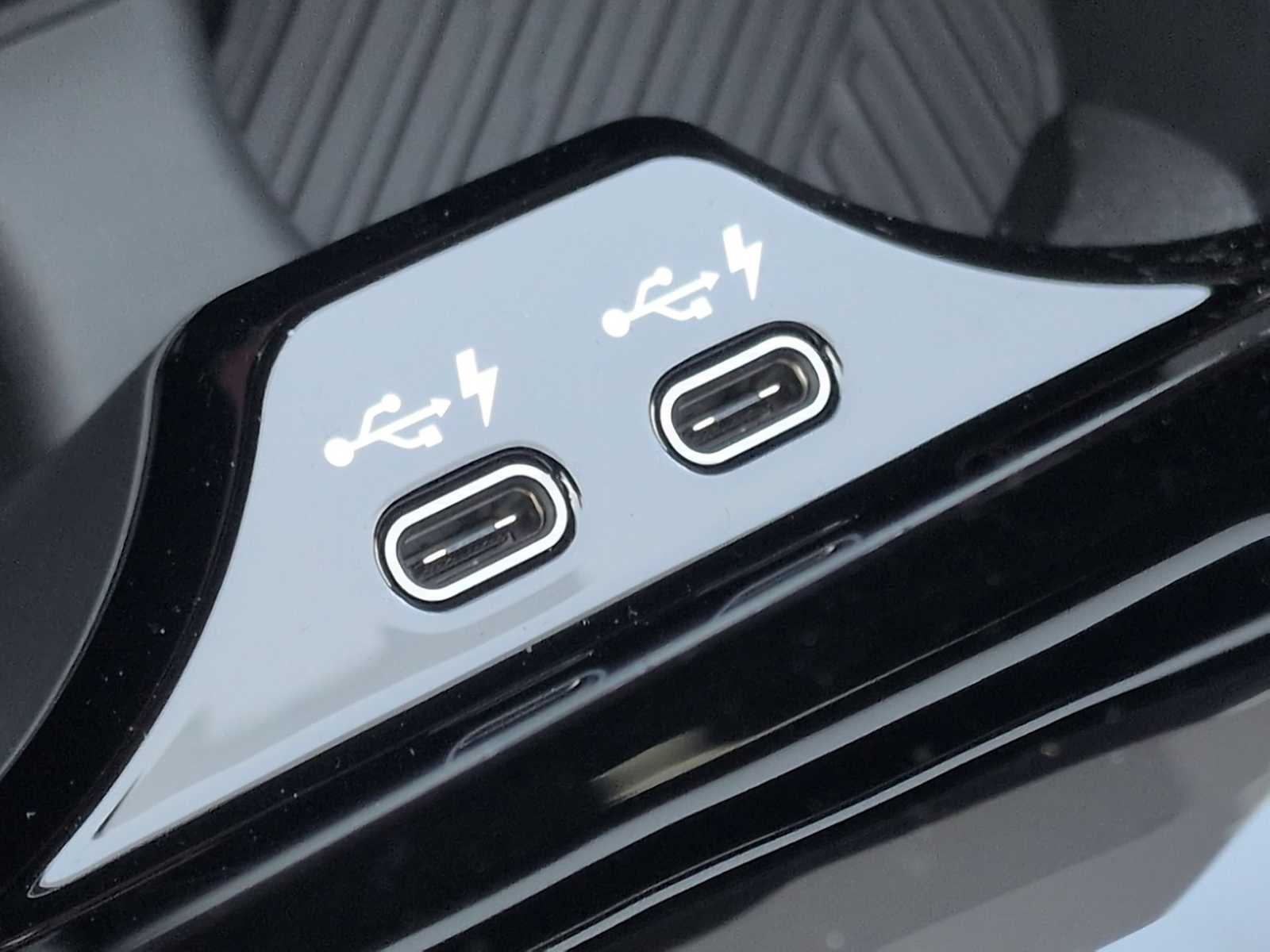 Thumbnail: 2026 BMW 5 Series - 34