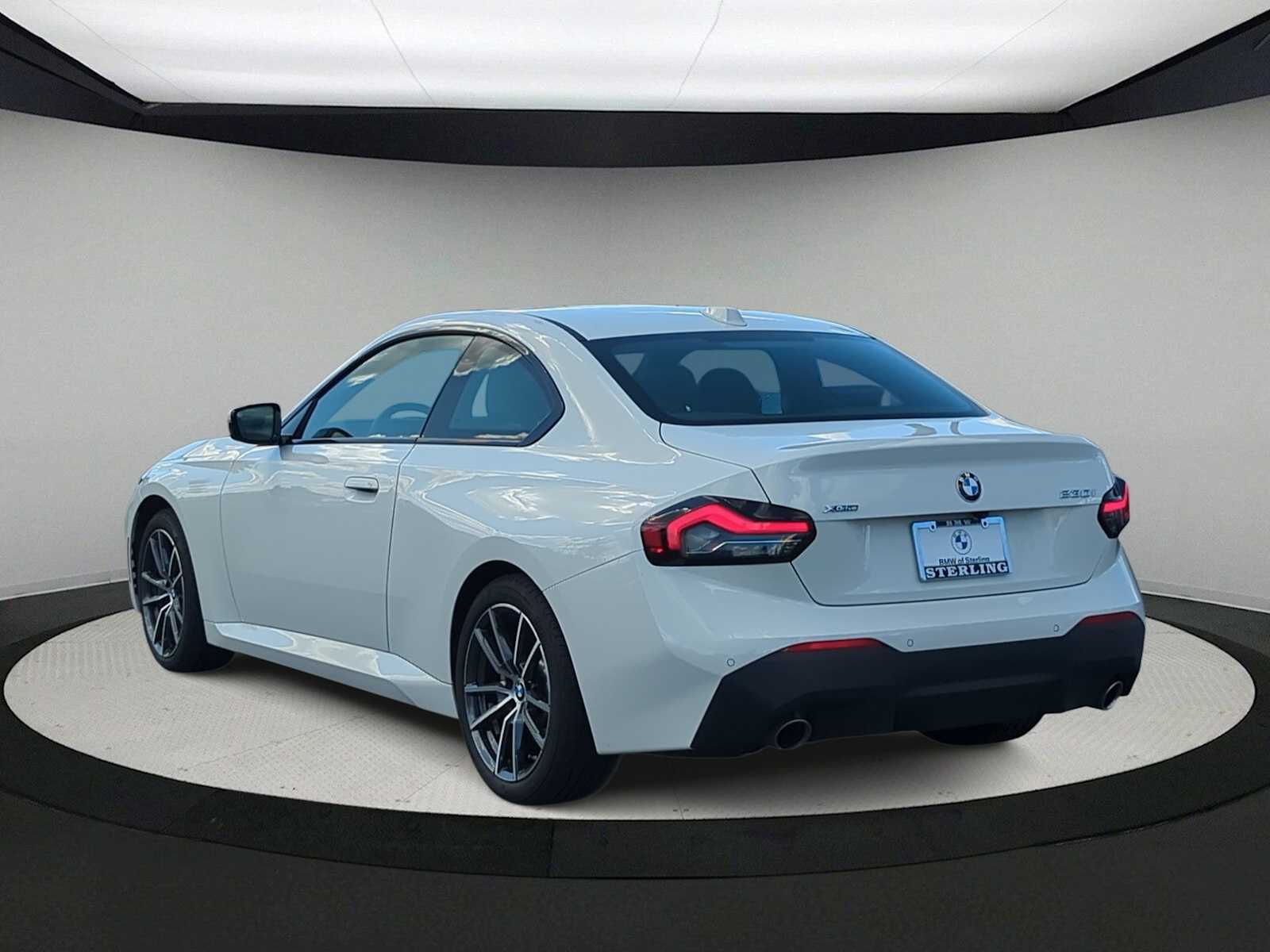 Thumbnail: 2024 BMW 2 Series - 6