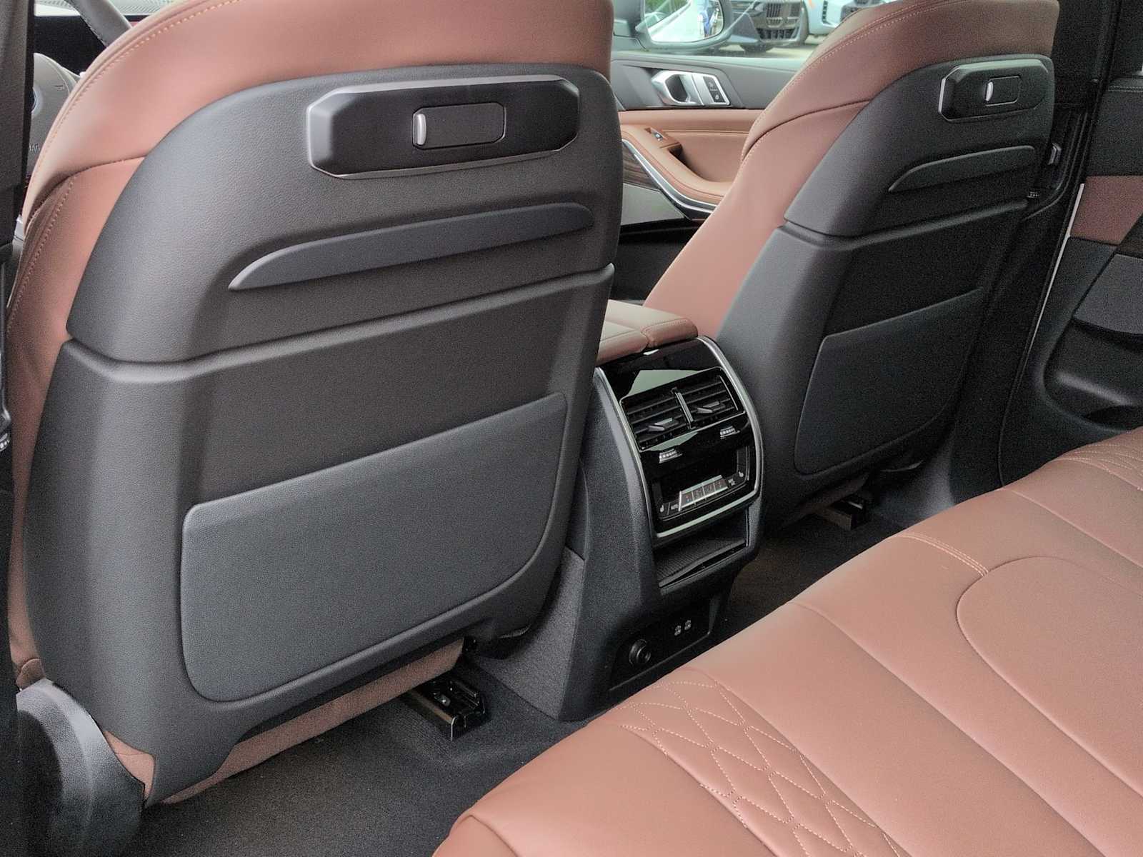 Thumbnail: 2026 BMW X5 - 19