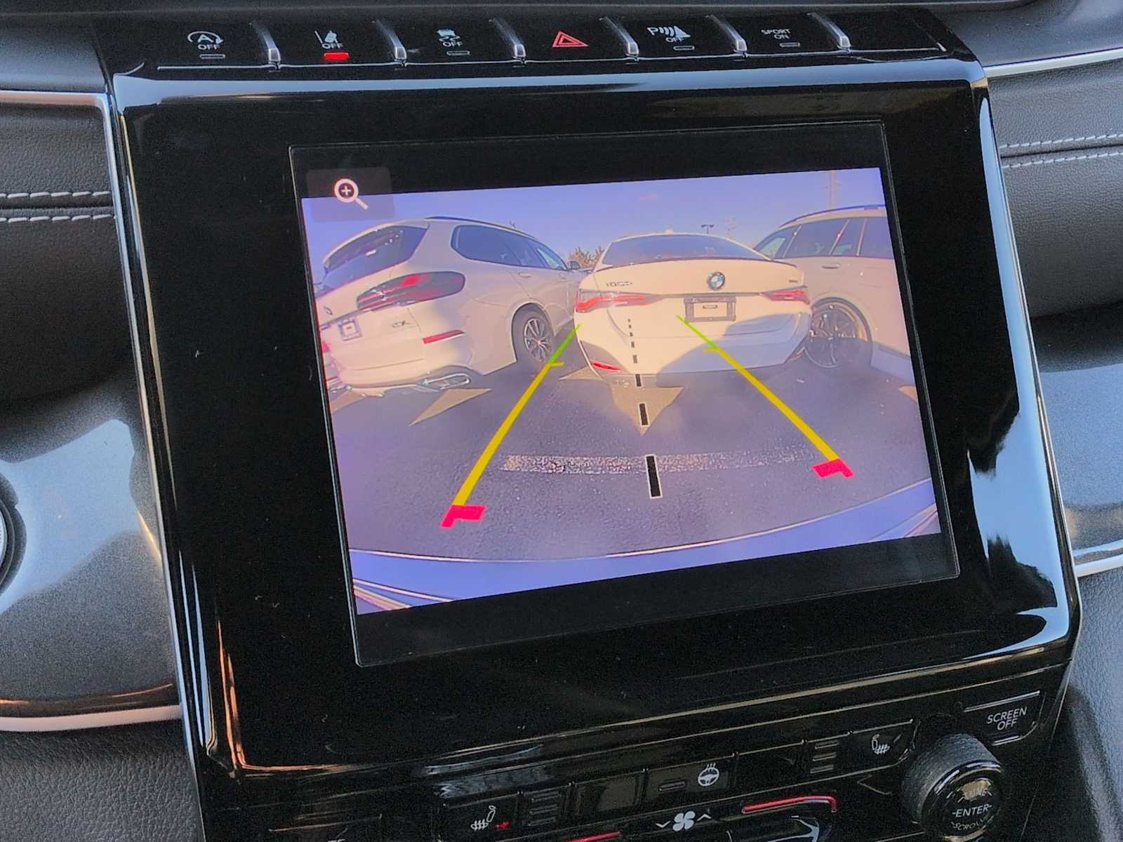 Thumbnail: 2023 Jeep Grand Cherokee - 28