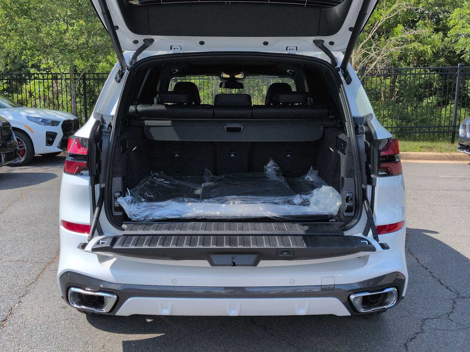 Thumbnail: 2026 BMW X5 - 36