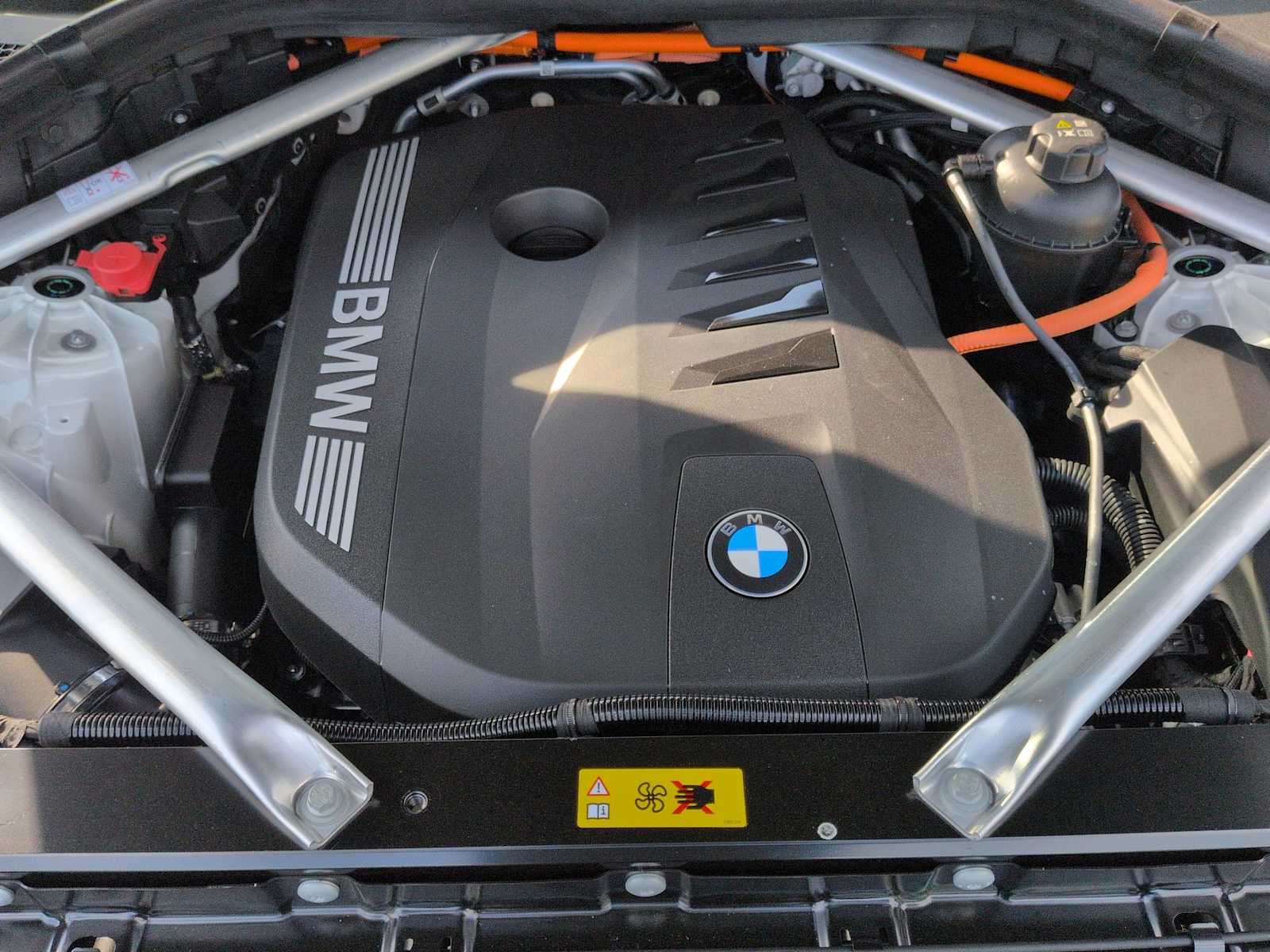 Thumbnail: 2026 BMW X5 - 15