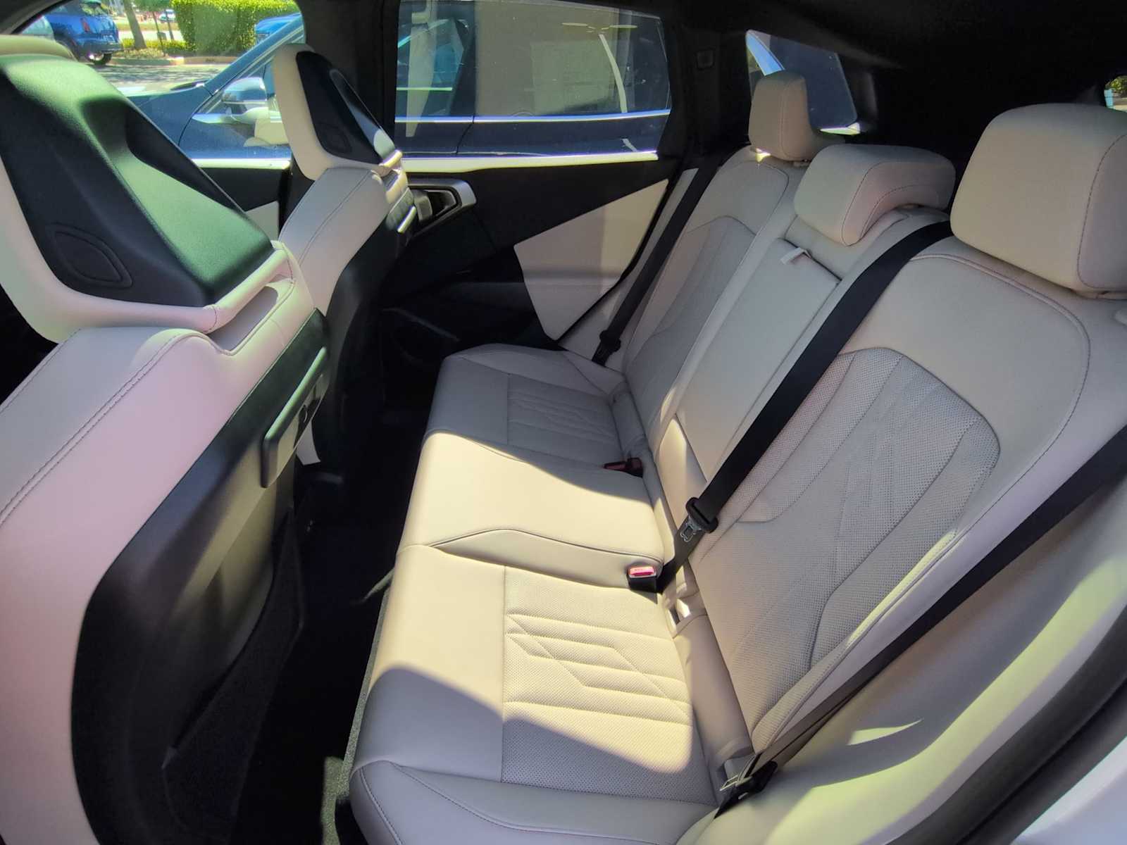 Thumbnail: 2026 BMW X3 - 21