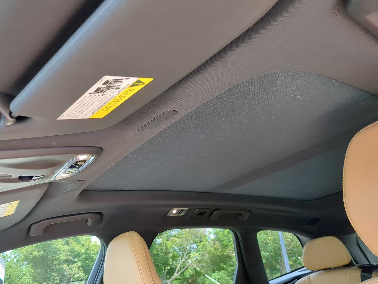 Thumbnail: 2019 Volvo XC60 - 19