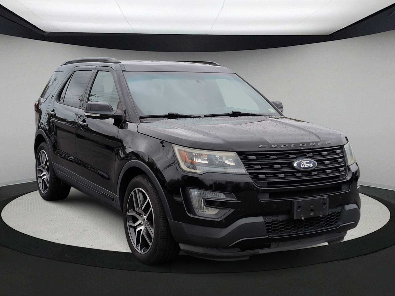 Thumbnail: 2016 Ford Explorer - 2