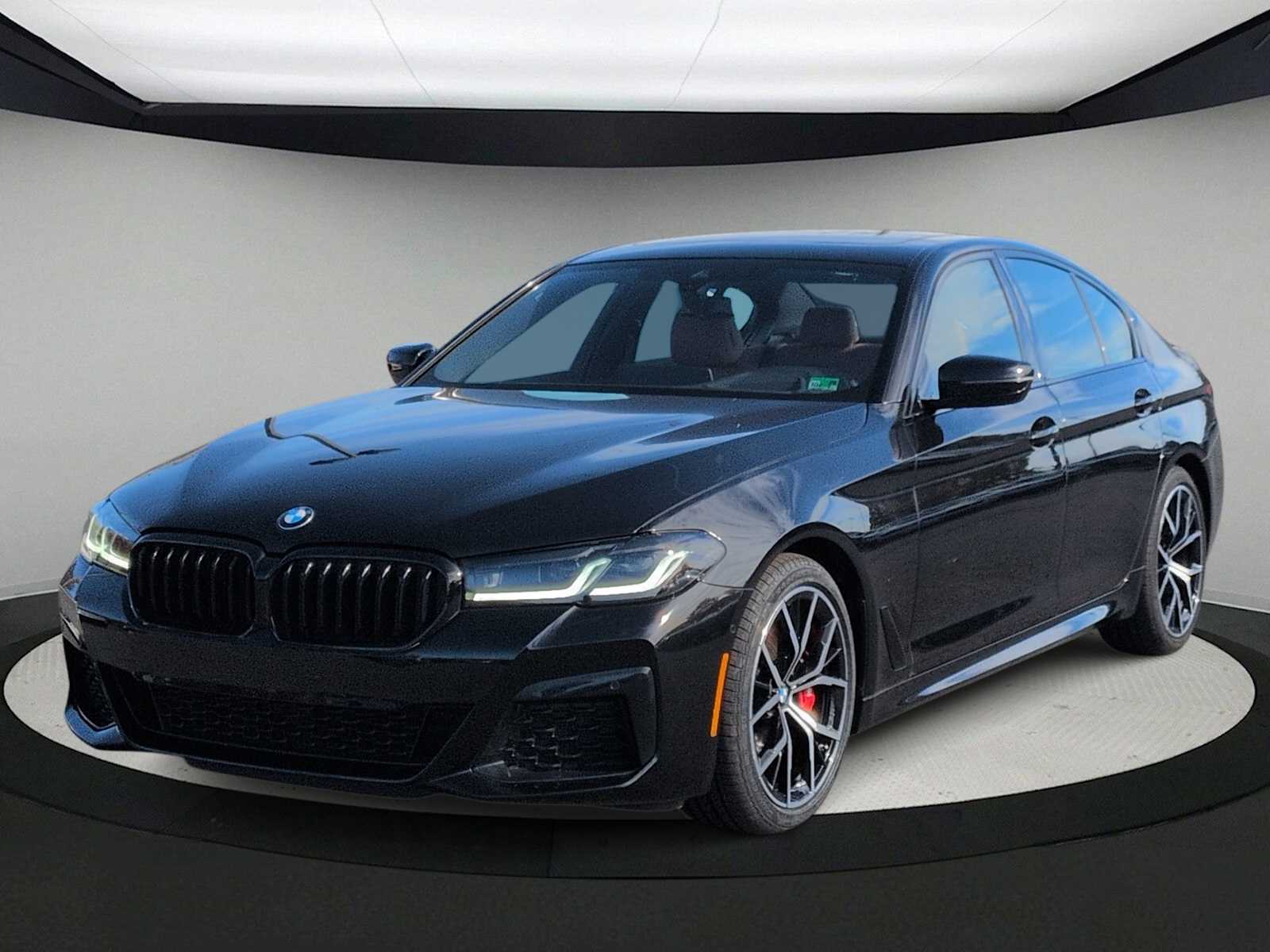 Thumbnail: 2023 BMW 5 Series - 4