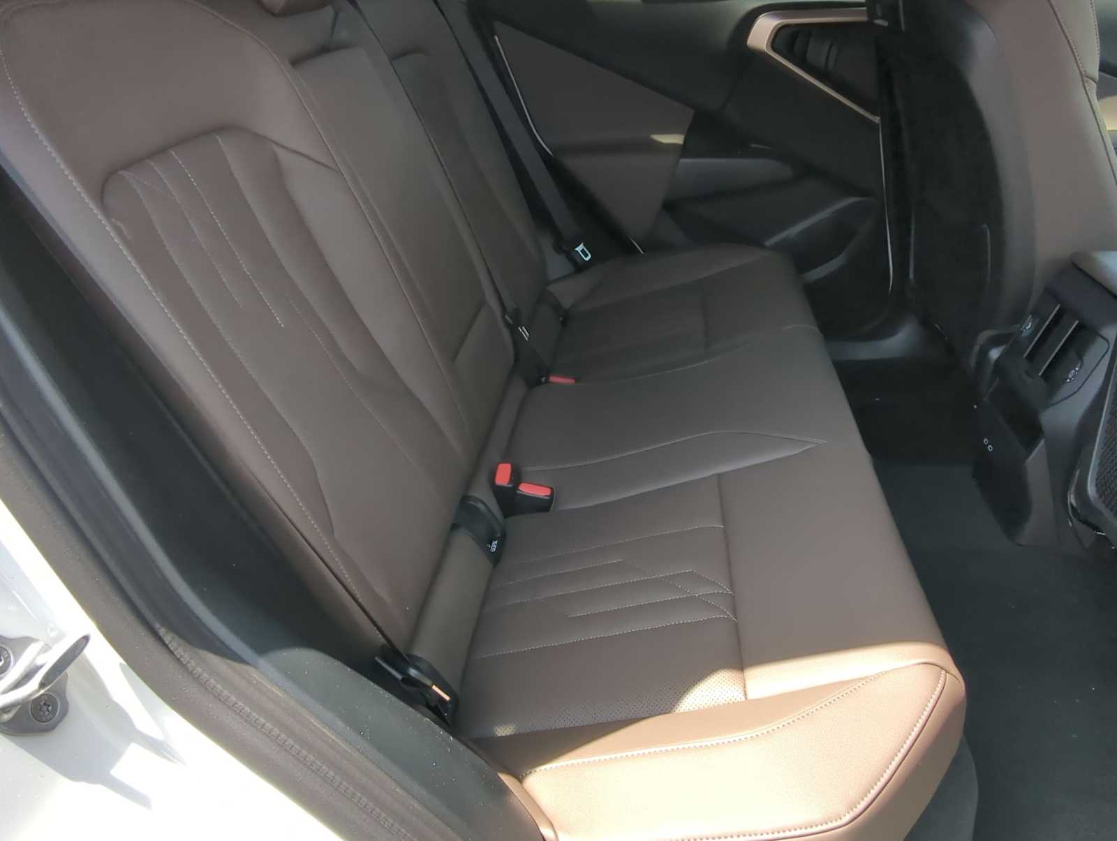 Thumbnail: 2025 BMW X3 - 21