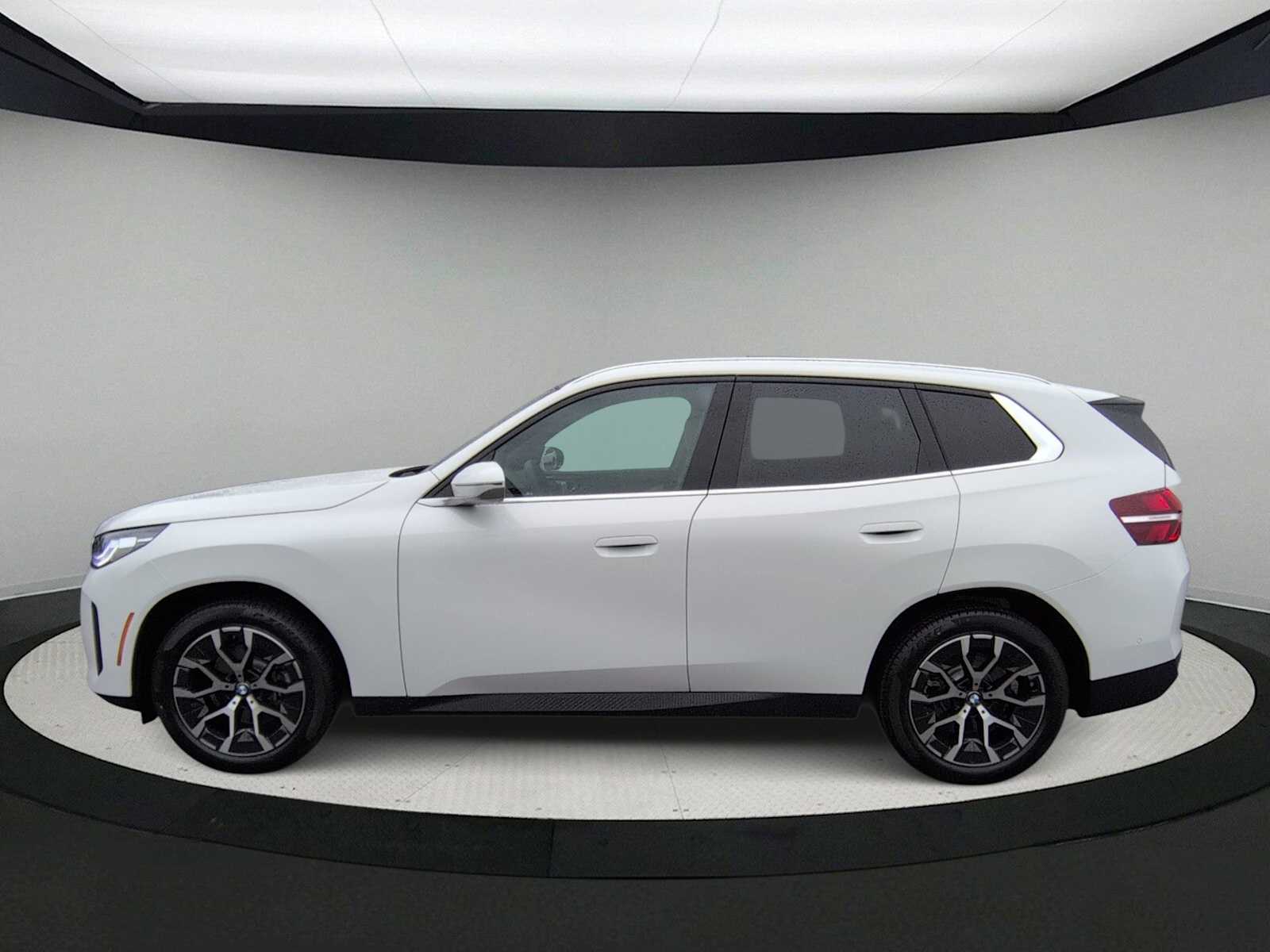 Thumbnail: 2026 BMW X3 - 5