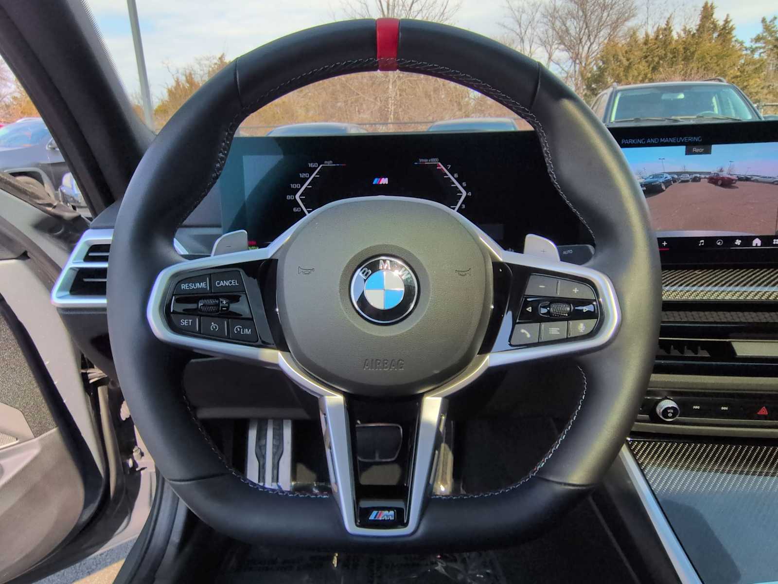 Thumbnail: 2025 BMW 3 Series - 25