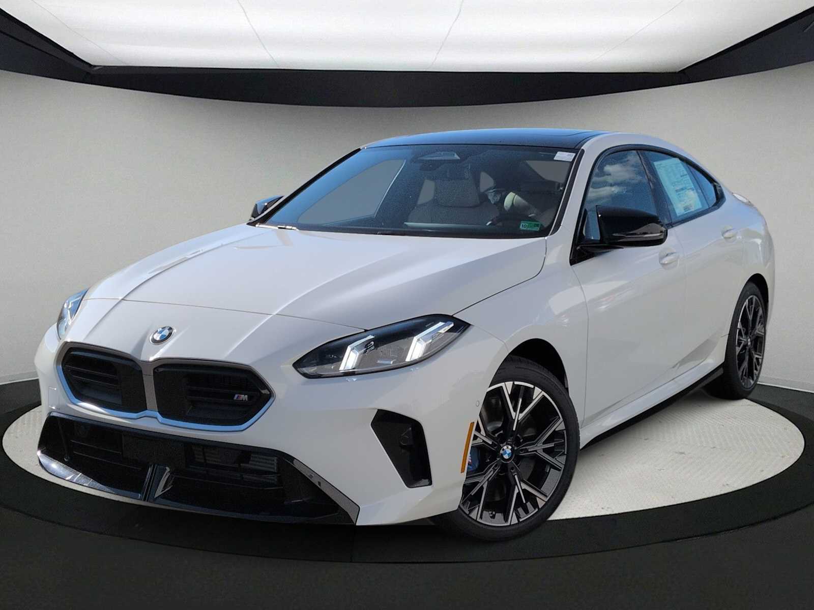 Thumbnail: 2026 BMW 2 Series - 1