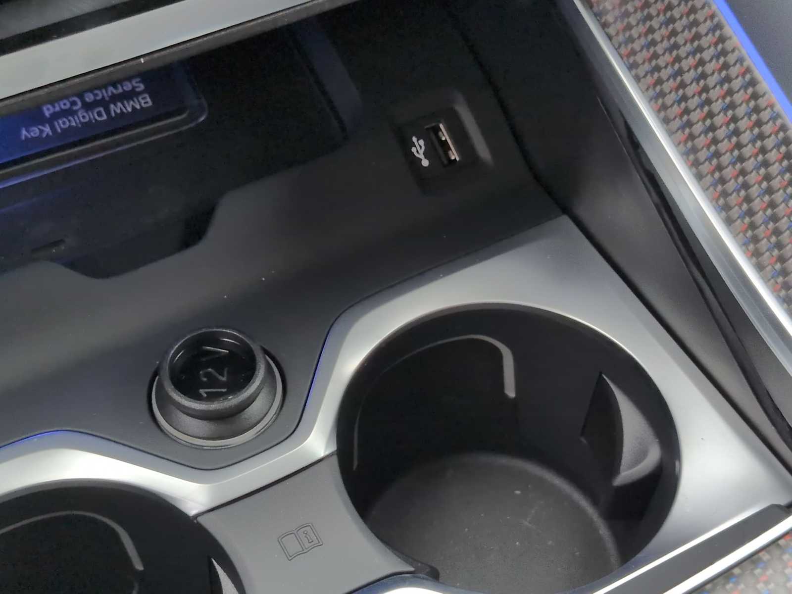 Thumbnail: 2026 BMW XM - 32