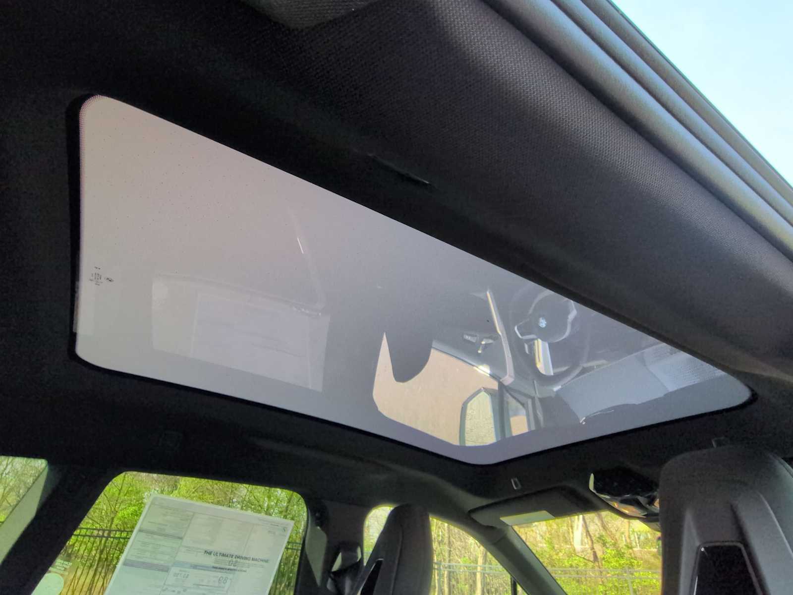 Thumbnail: 2026 BMW iX - 22