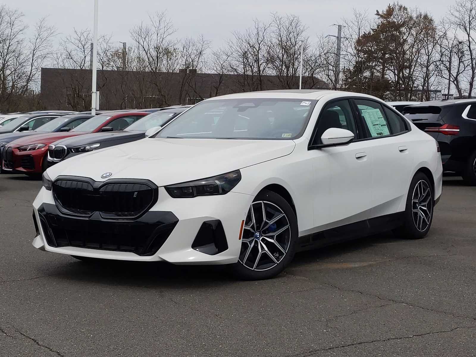2025 BMW i5 xDrive40 -
                  Sterling, VA