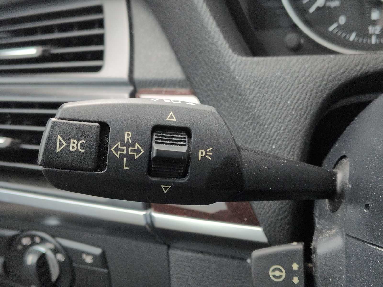 Thumbnail: 2013 BMW X5 - 29