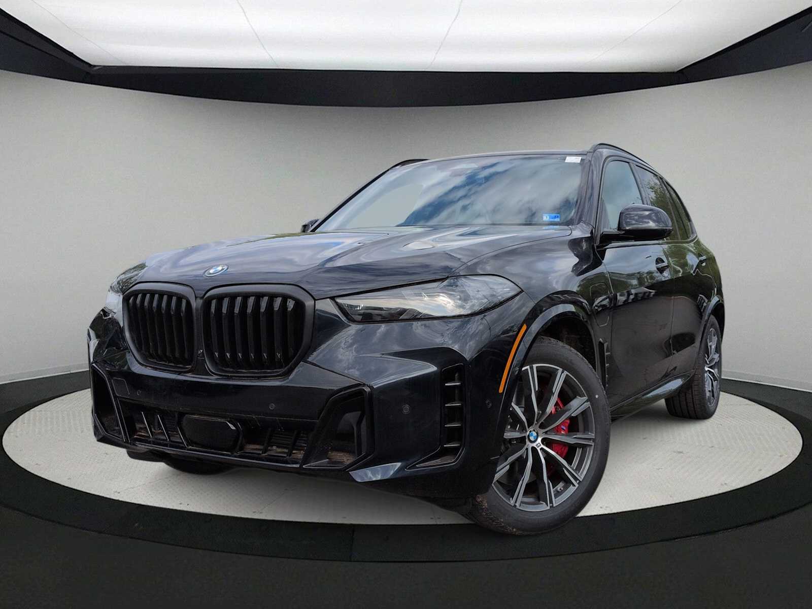 Thumbnail: 2026 BMW X5 - 1