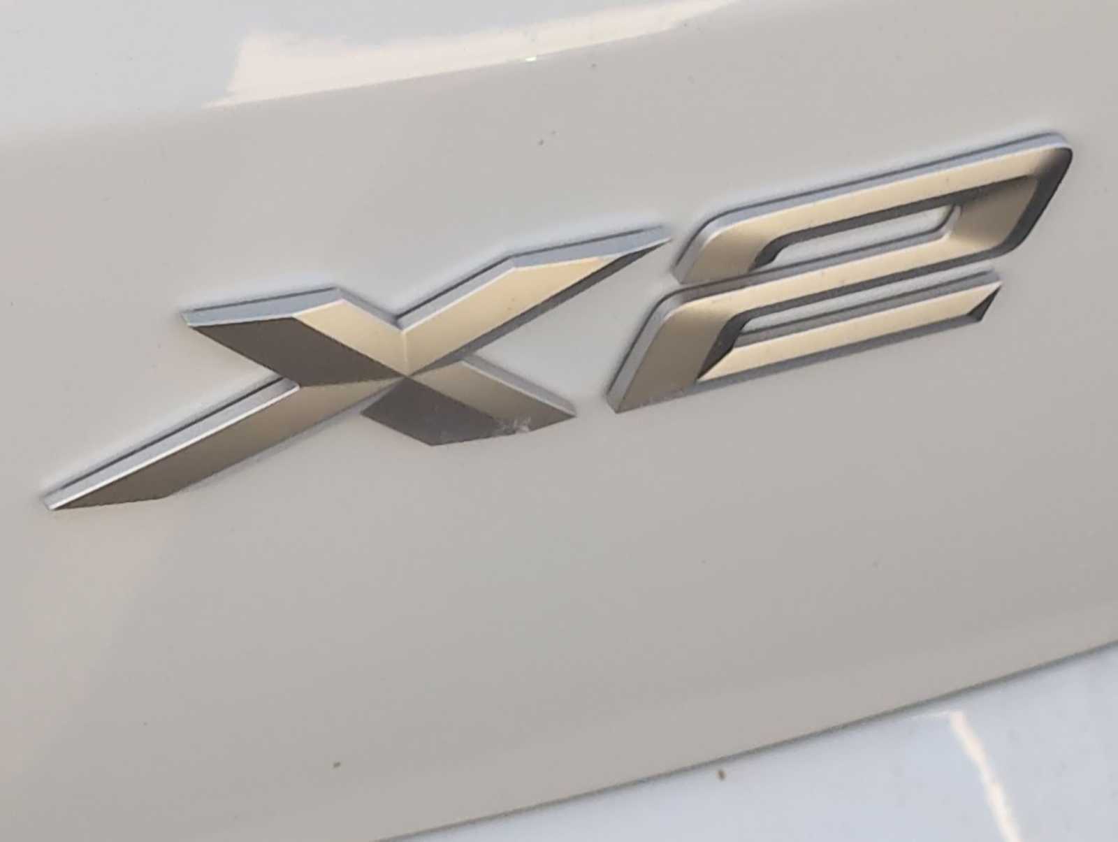 Thumbnail: 2026 BMW X2 - 13