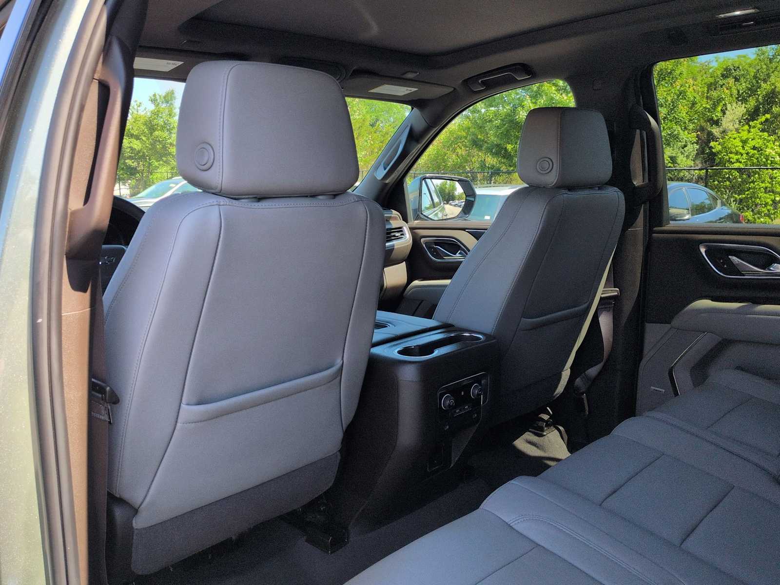 Thumbnail: 2023 Chevrolet Tahoe - 19