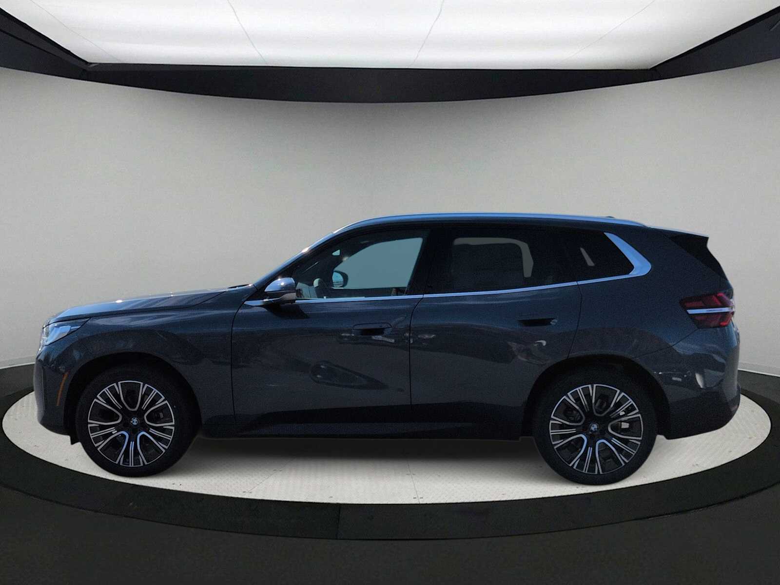 Thumbnail: 2026 BMW X3 - 5