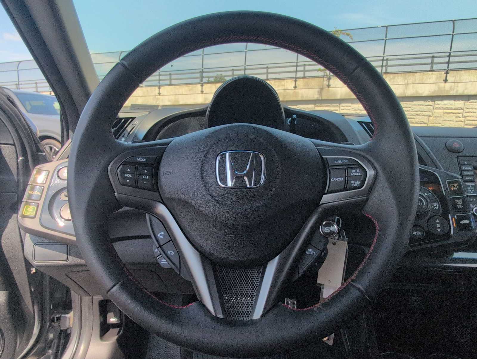 Thumbnail: 2013 Honda CR-Z - 19