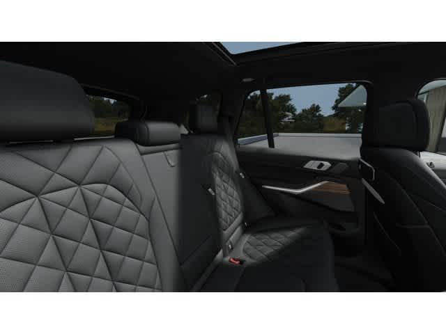 Thumbnail: 2026 BMW X5 - 12