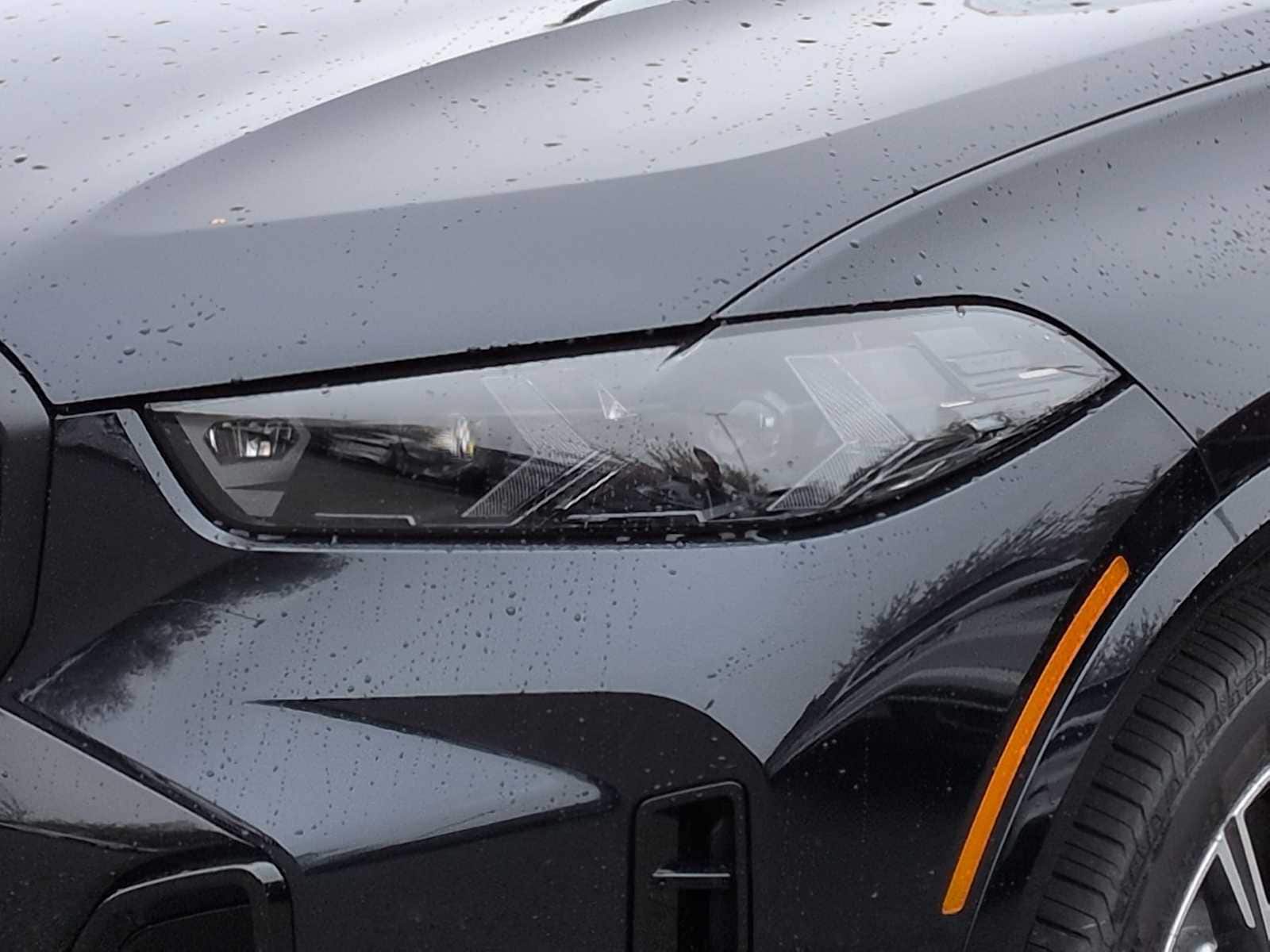 Thumbnail: 2026 BMW X5 - 11