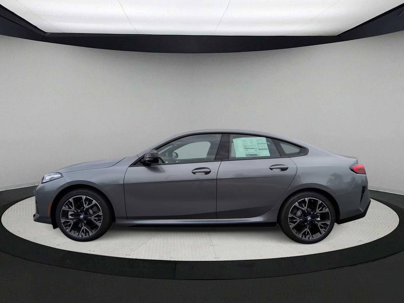 Thumbnail: 2026 BMW 2 Series - 5