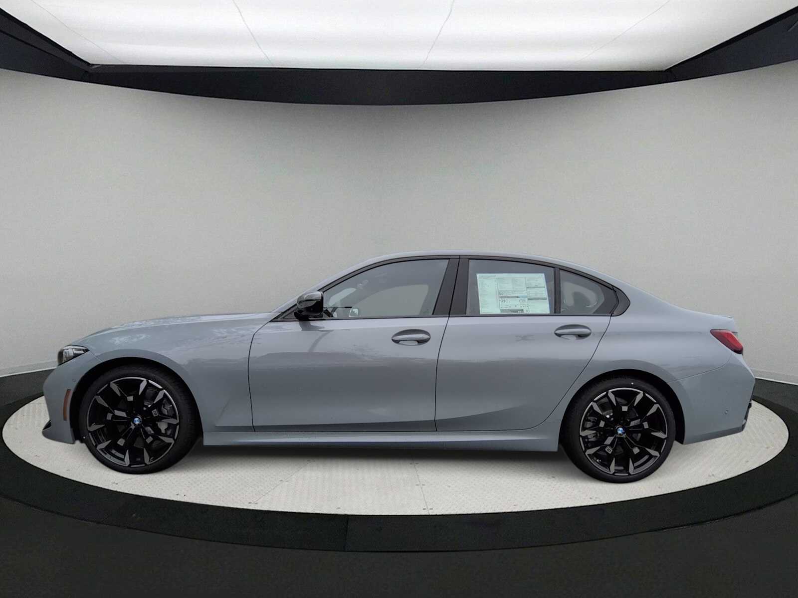 Thumbnail: 2026 BMW 3 Series - 5