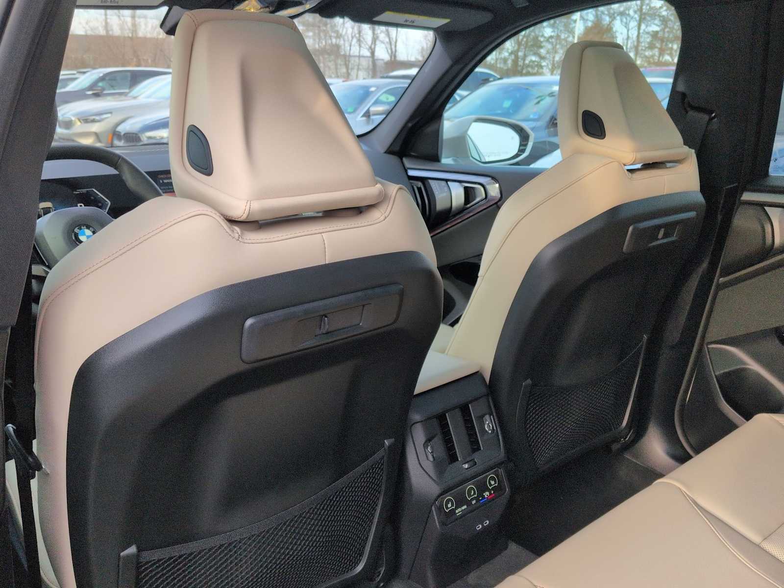 Thumbnail: 2026 BMW X3 - 20