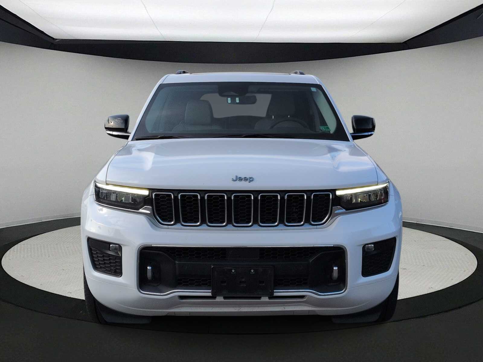 Thumbnail: 2023 Jeep Grand Cherokee - 3