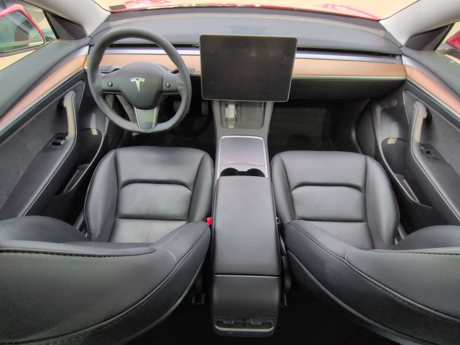 Thumbnail: 2023 Tesla Model 3 - 15
