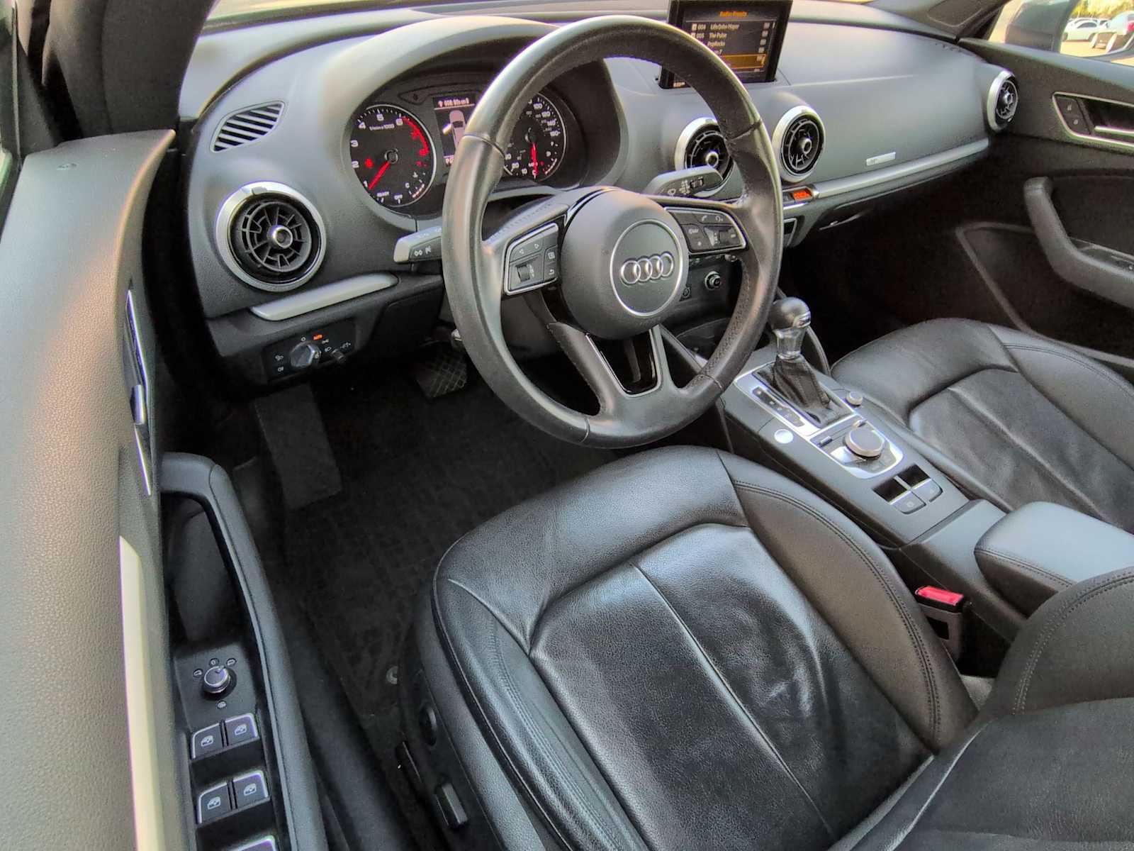 Thumbnail: 2017 Audi A3 - 10