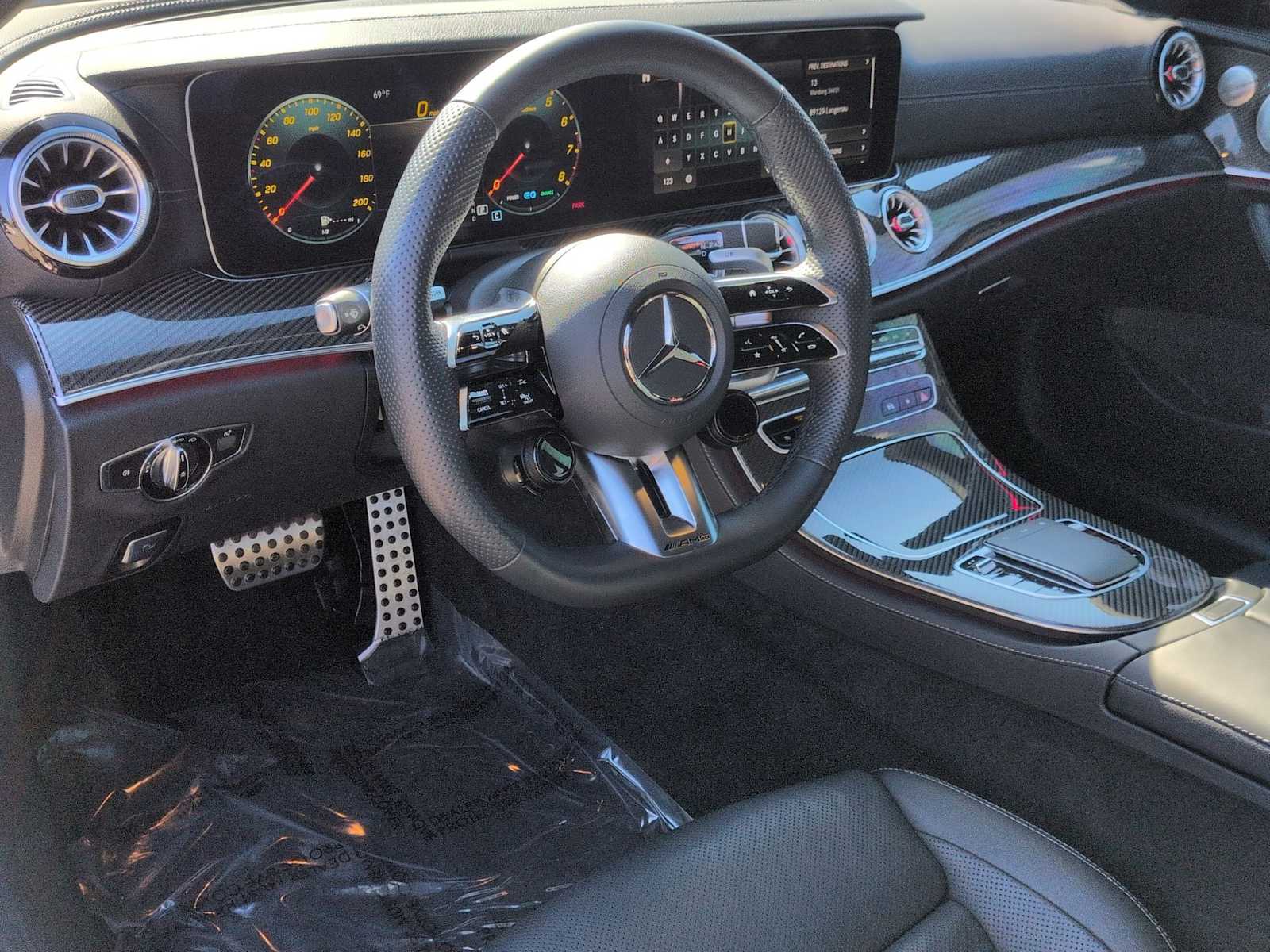 Thumbnail: 2023 Mercedes-Benz E-Class - 15