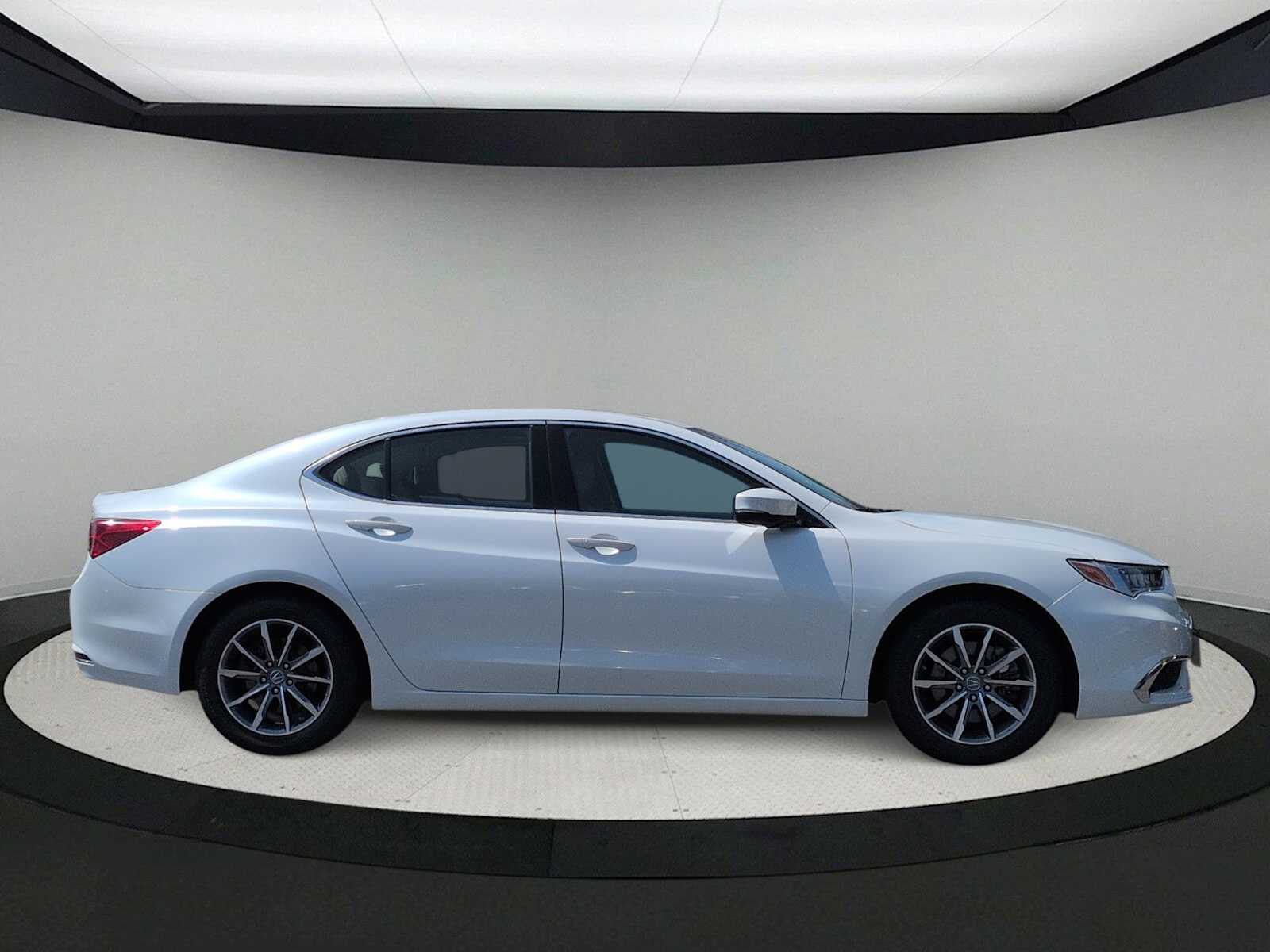 Thumbnail: 2019 Acura TLX - 8