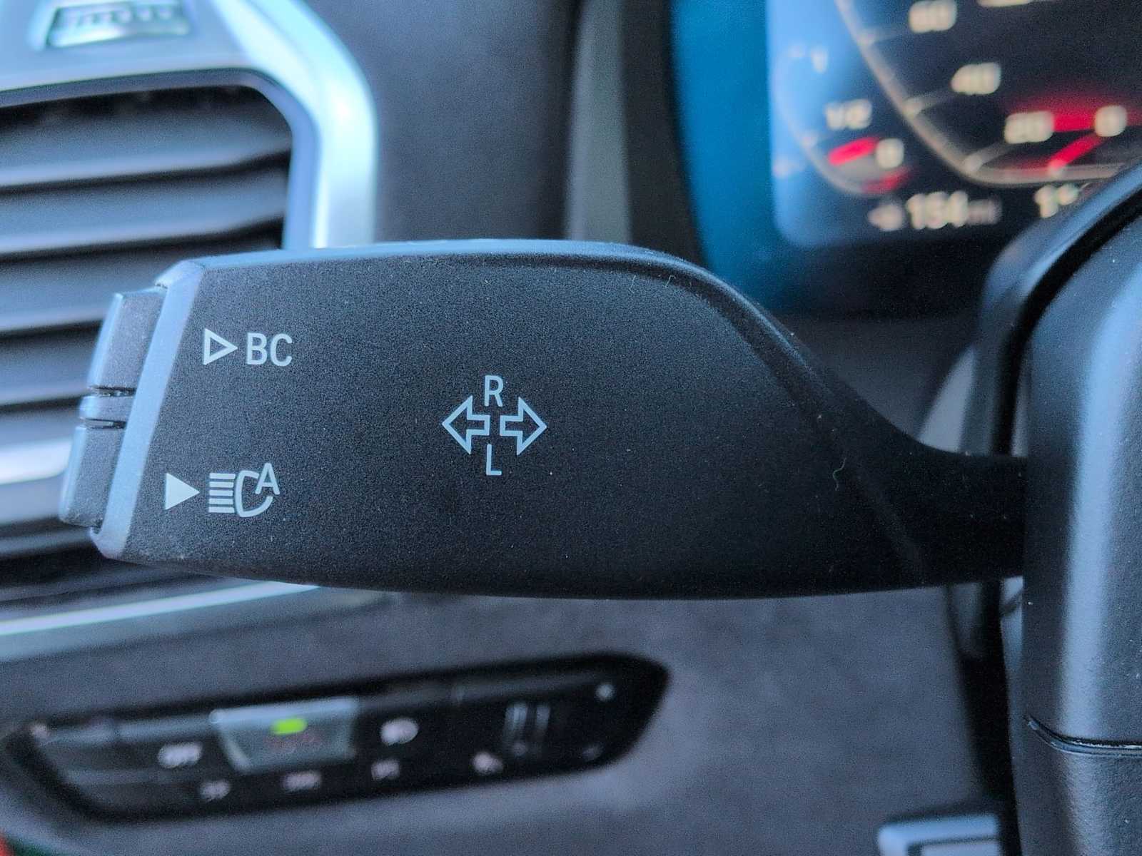 Thumbnail: 2023 BMW M8 - 27