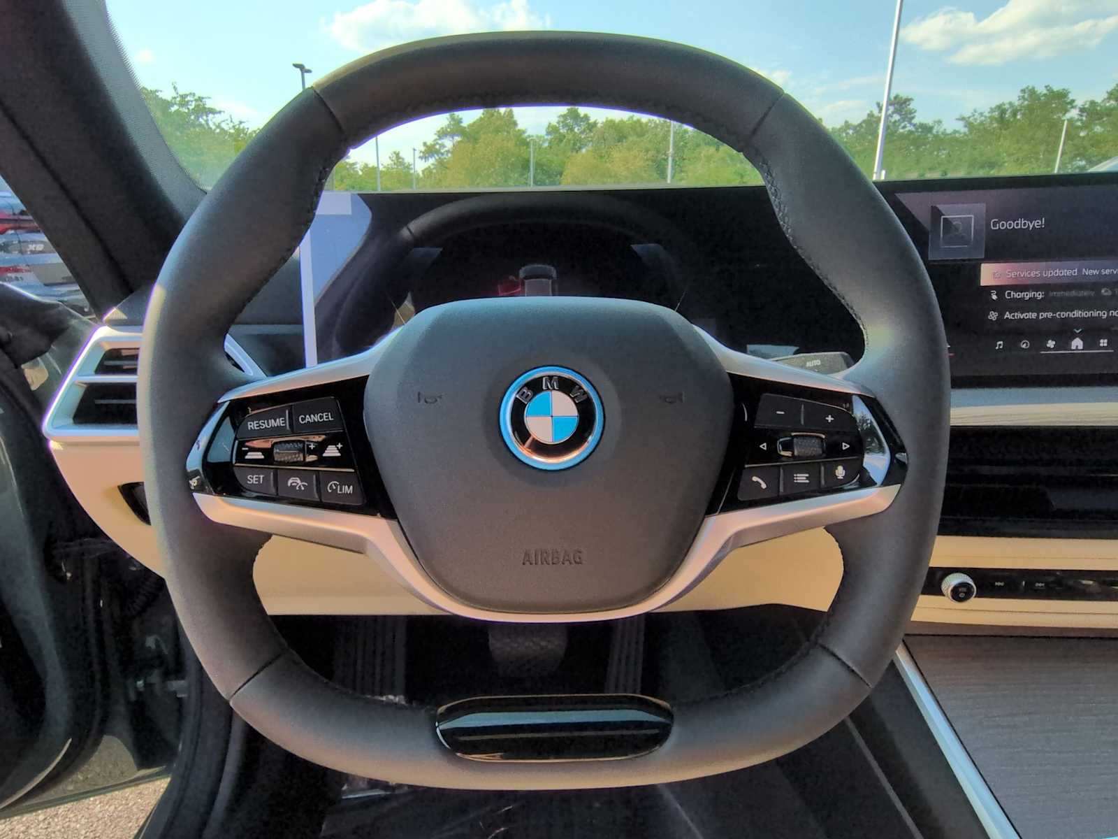Thumbnail: 2026 BMW i4 - 25