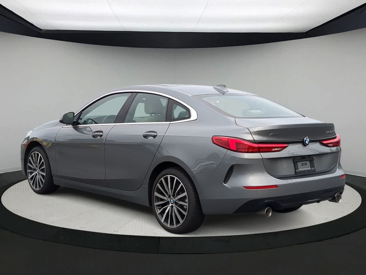 Thumbnail: 2024 BMW 2 Series - 6