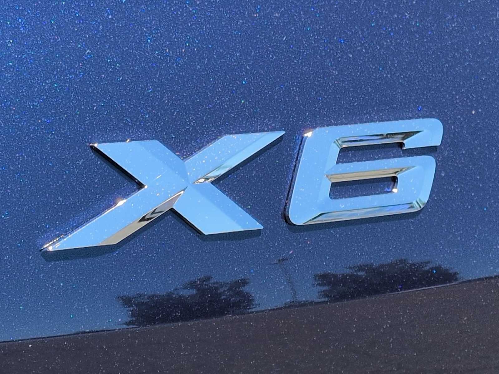 Thumbnail: 2027 BMW X6 - 13