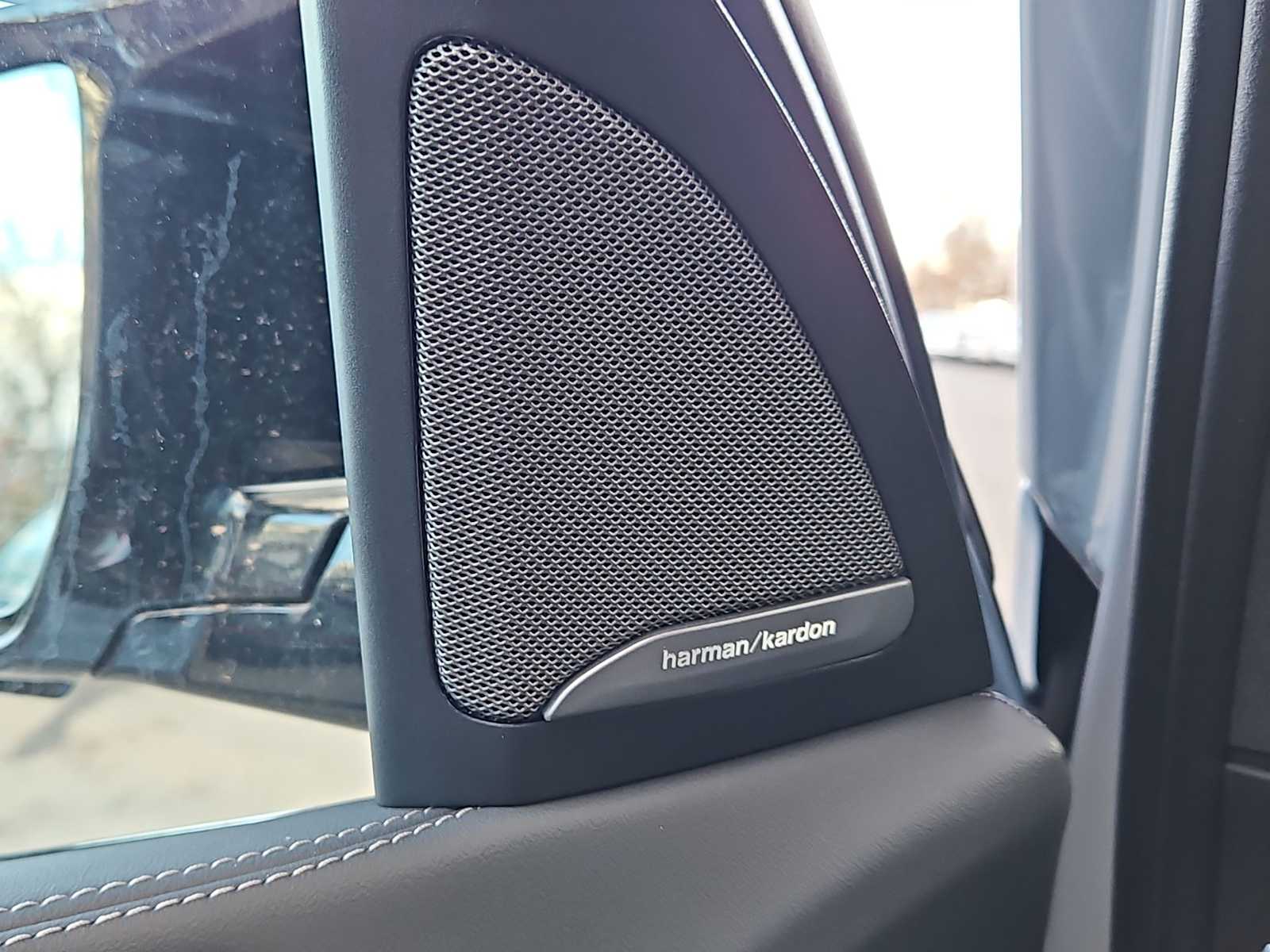 Thumbnail: 2026 BMW X5 - 33