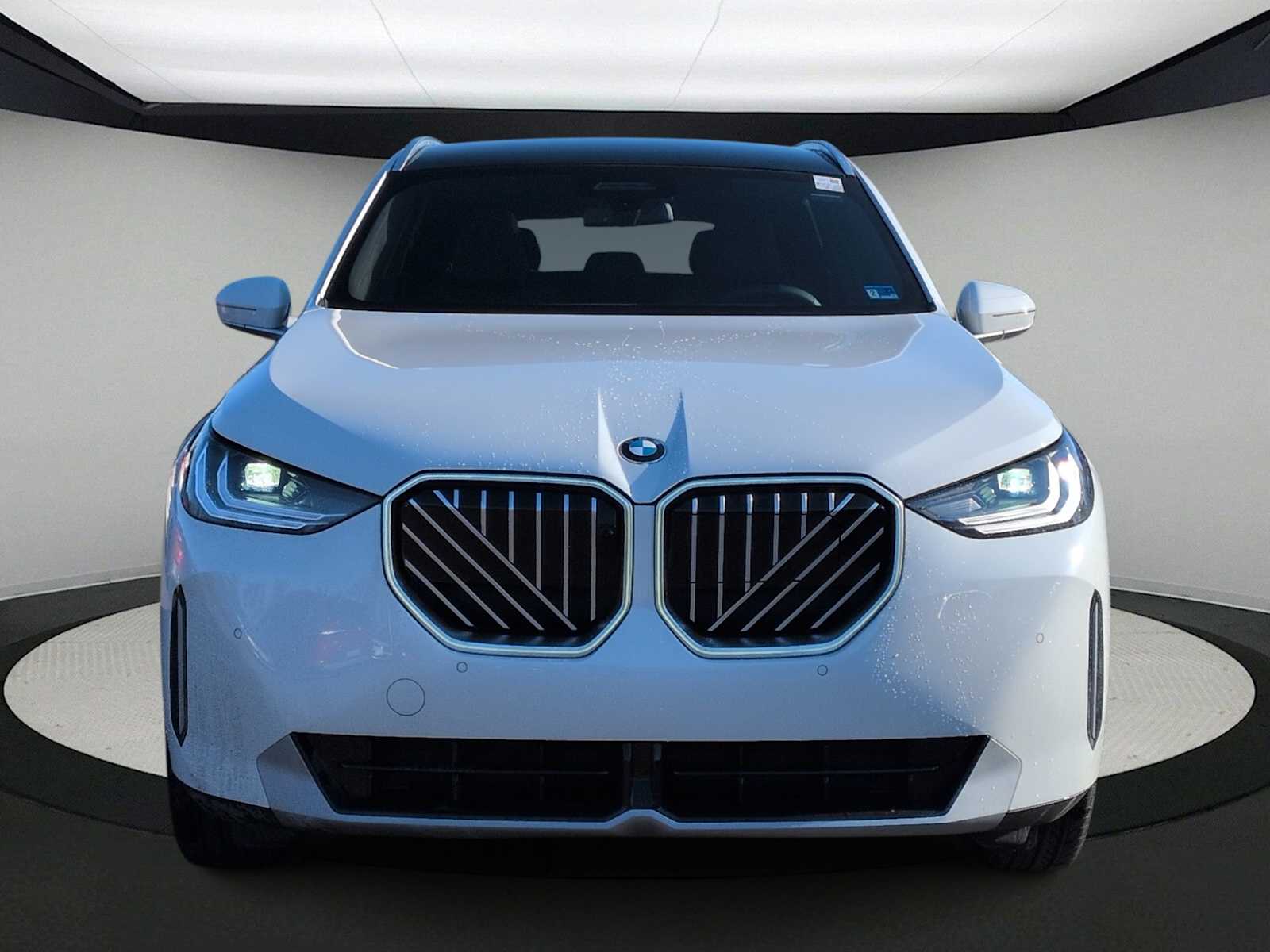 Thumbnail: 2026 BMW X3 - 3