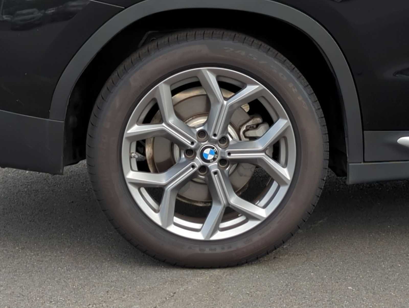 Thumbnail: 2024 BMW X3 - 13
