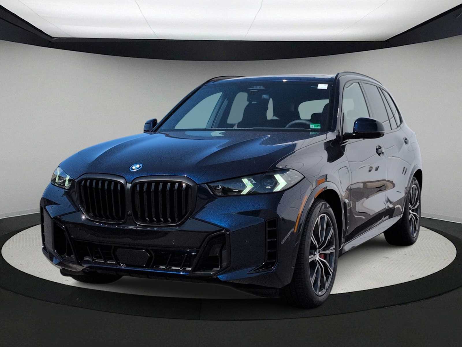 Thumbnail: 2026 BMW X5 - 4